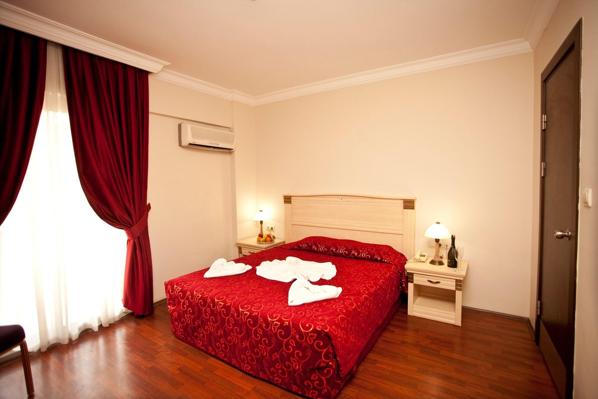 Duqqan Deluxe Hotel Kusadası Extérieur photo