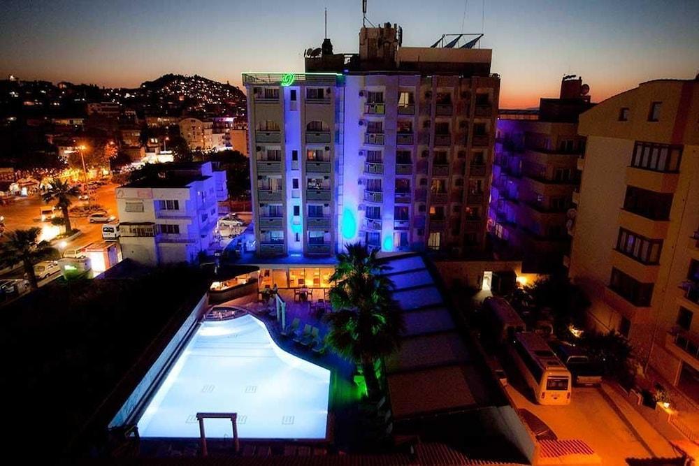 Duqqan Deluxe Hotel Kusadası Extérieur photo